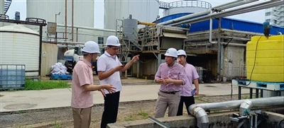 נציגי יצרני חומצות דימר מובילים בדרום קוריאה ביקרו בדליאן שמן כימיקלים CO ., ...